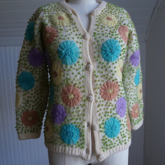 60s/70s‎ Yung Lung floral embroidered wool cardigan - Picture 7 of 8